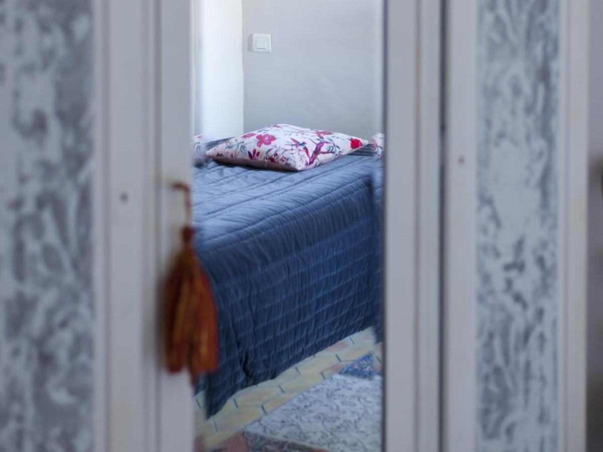 Chambre D'hôte La Beaudine Forcalquier Exterior foto